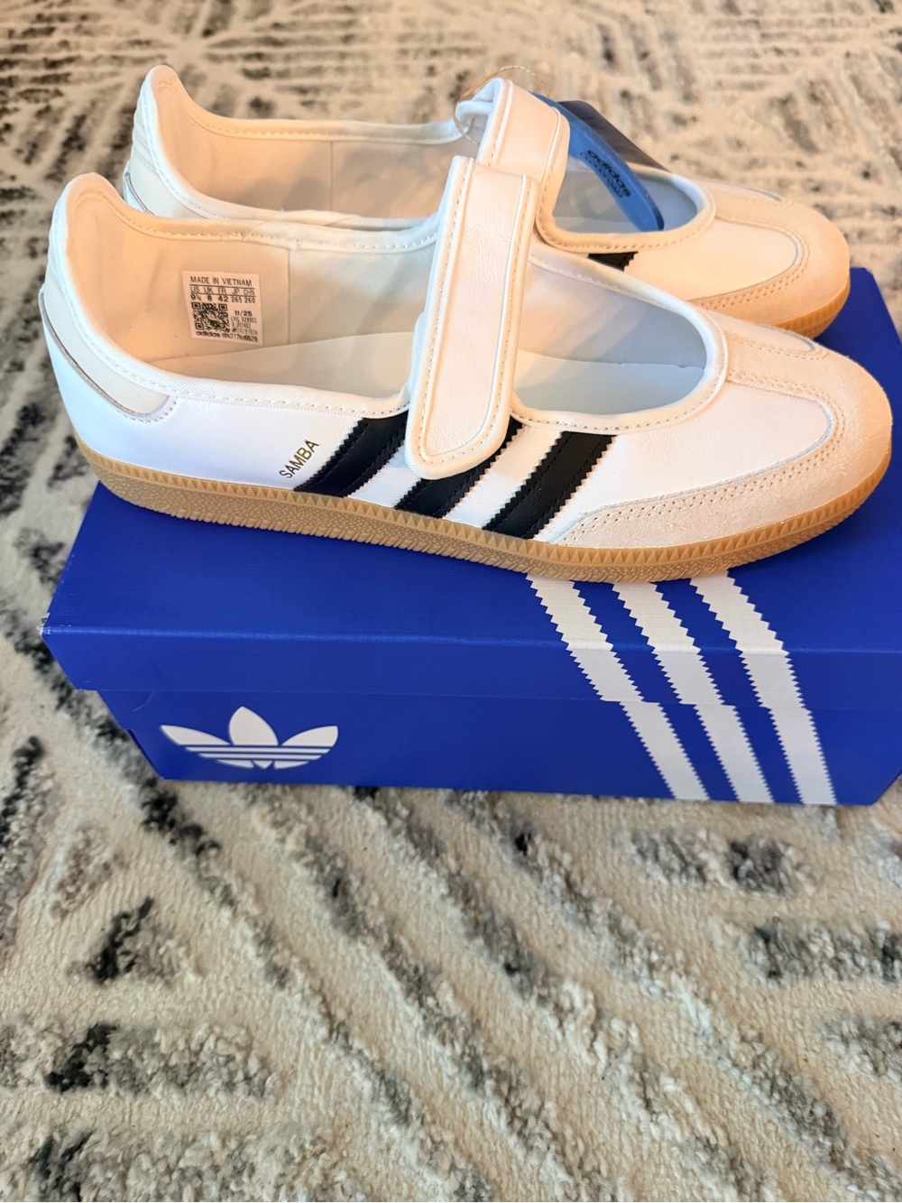 Adidas Classic Samba Jane White Sneakers with Black Stripes and Gum Sole - Picture 4 of 4